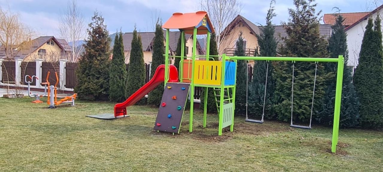 Pensiunea Dara Rîşnov Eksteriør billede